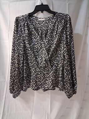 Lush Black and White Floral Long-Sleeve Blouse